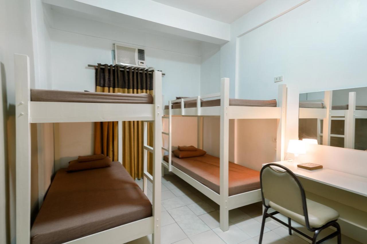 Tarasa Hostel Pasay Exterior photo